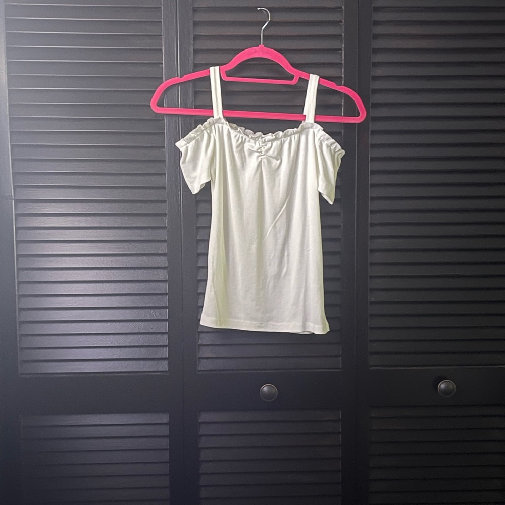 RETRO REPUBLIC WHITE TOP